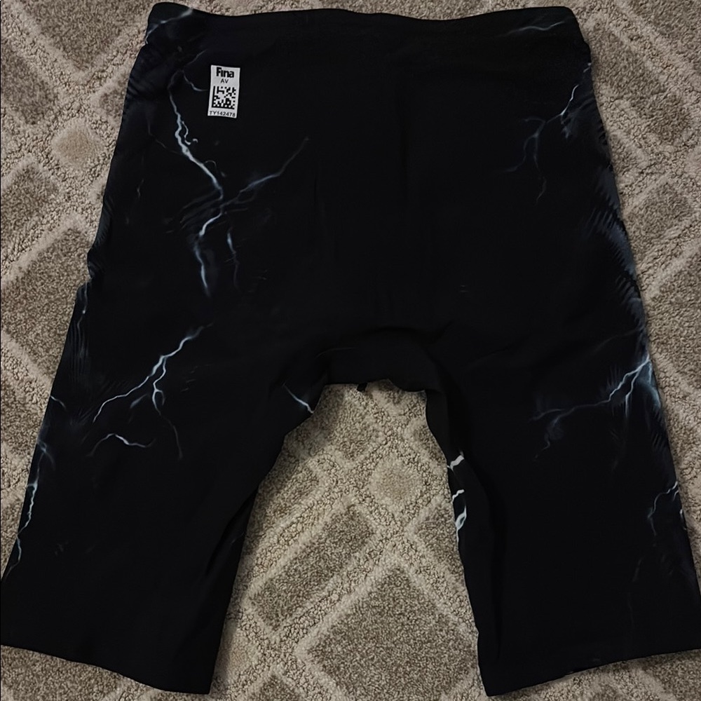 TYR Lightning Tech suit - Picture 2 of 3